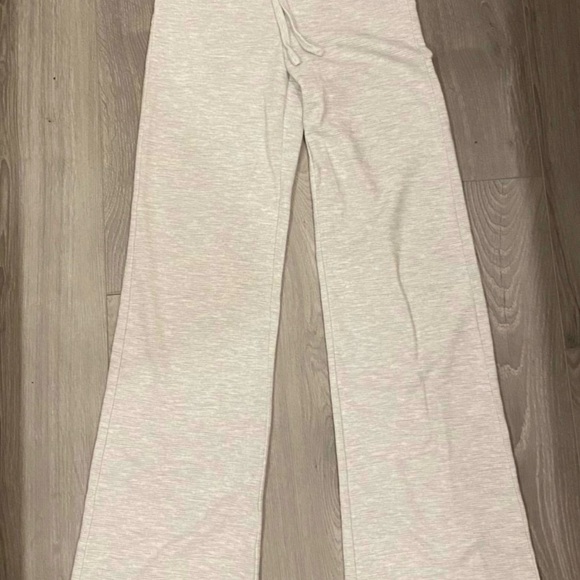 Garage Light Gray Ribbed Sweatpants - Picture 2 of 3